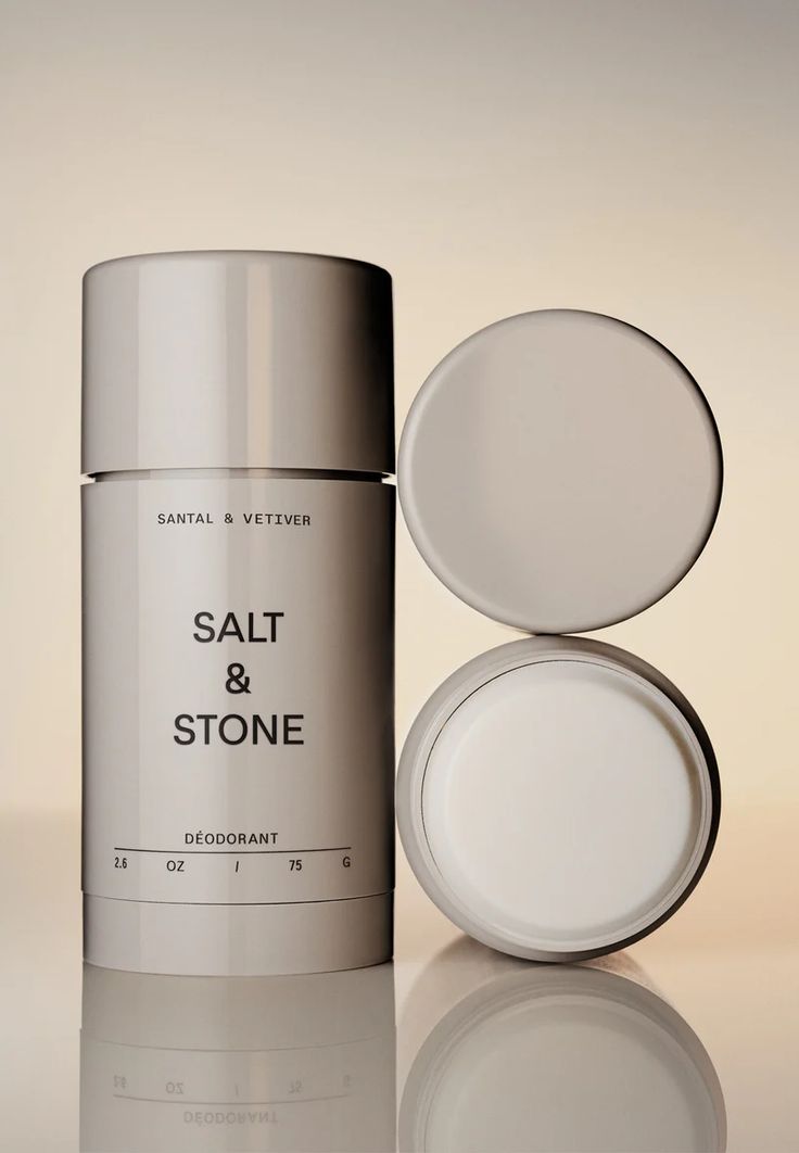 Salt & Stone Natural Deodorant Santal & Vetiver (75g) 3
